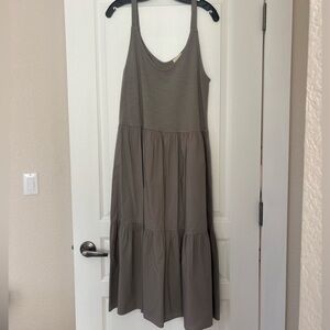 Nation flowy dress size M